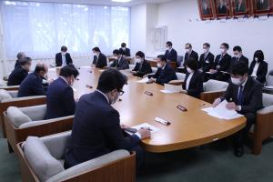 議会運営委員会の写真