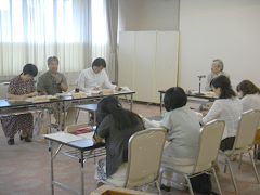 平成25年度第1回森林の未来を考える懇談会開催の様子